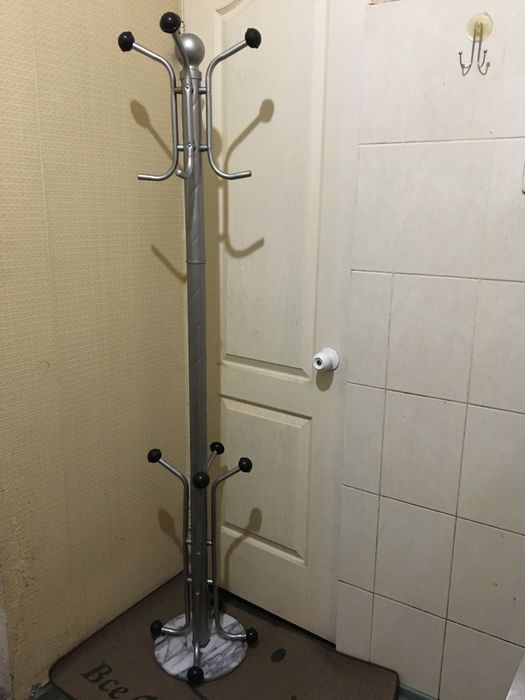 Вішалка підлогова стійка ,  для одягу