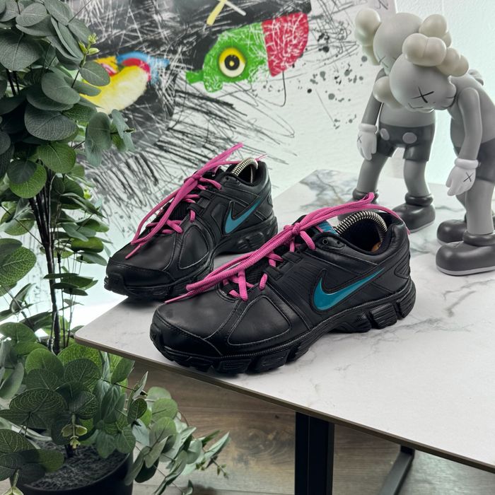 Кросівки Nike Downshifter 5 38.5 розмір Е6239
