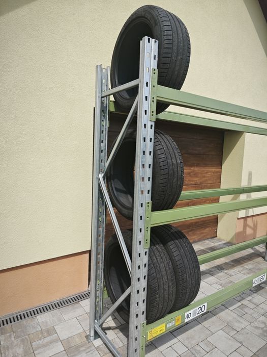 Regał na koła/opony
