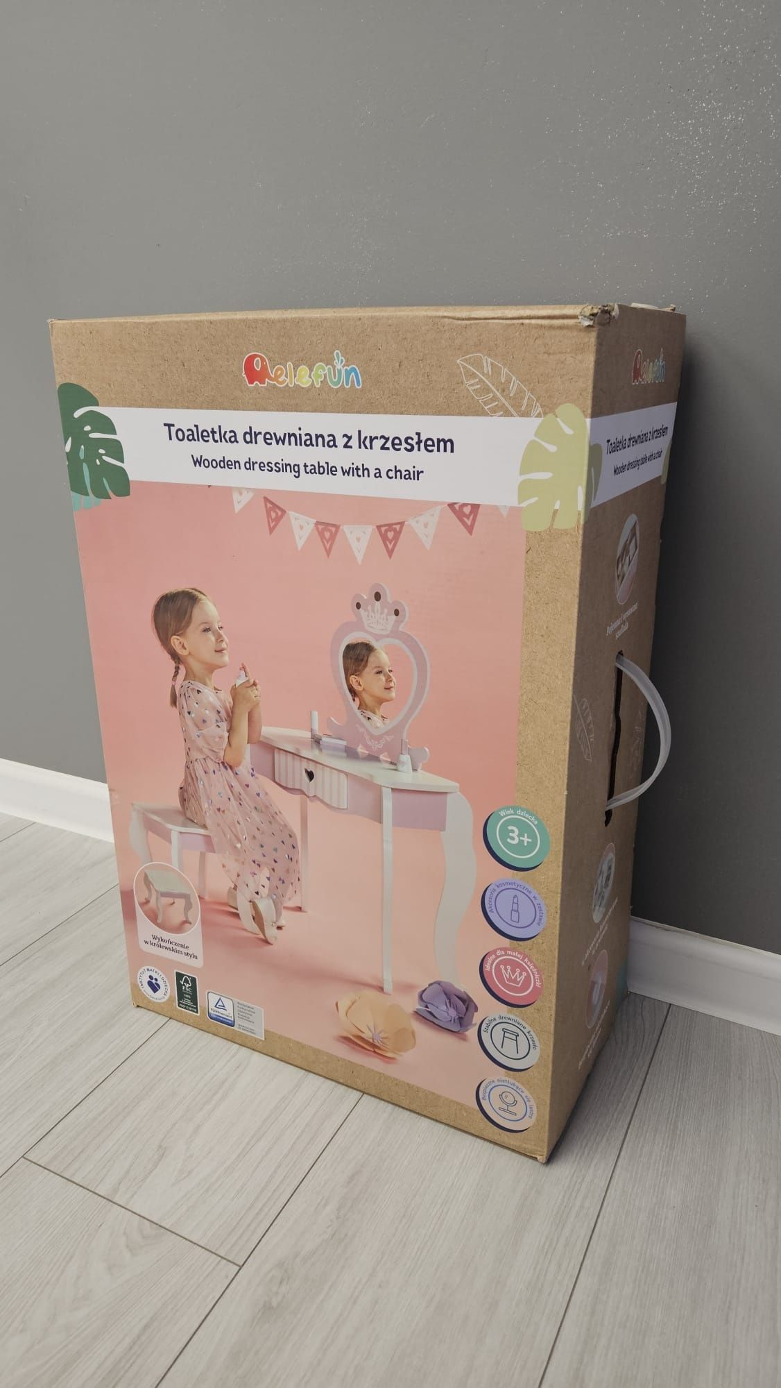 Toaletka drewniana z krzesłem Elefun dziecięca