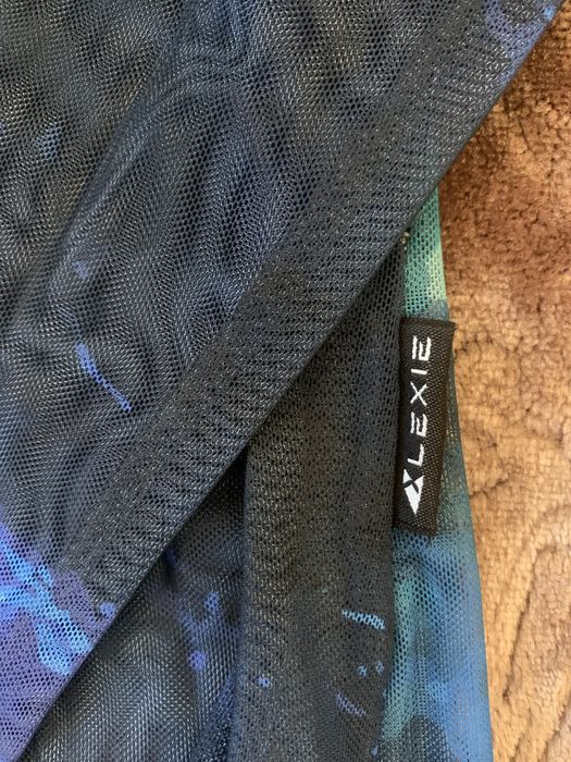 Лонгслів з напівпрозорої сіточки