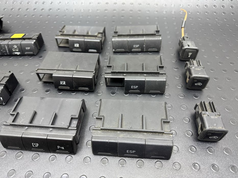 Кнопка Audi A6 C5 Ауді А6 С5 кнопки