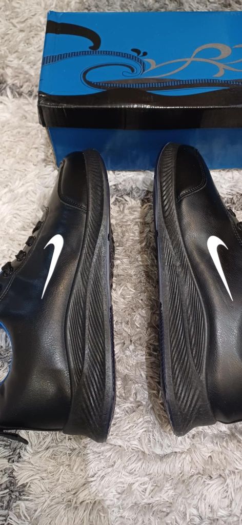 Nowe buty męskie