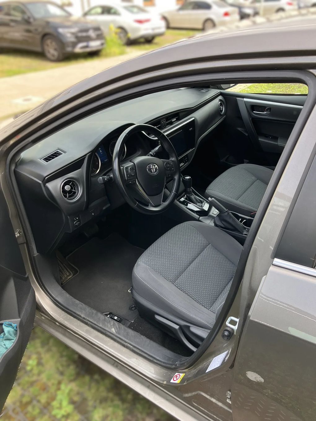 Toyota Corolla 1.6 132KM CVT Comfort | Super stan!