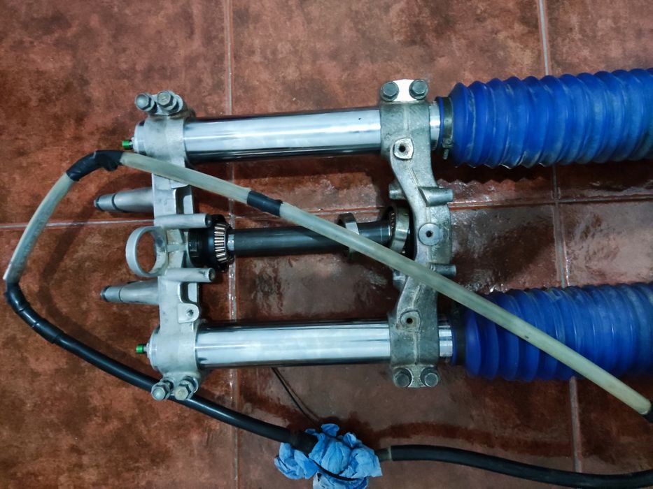 Suspensão e amortecedor Kawasaki KLX 250 94