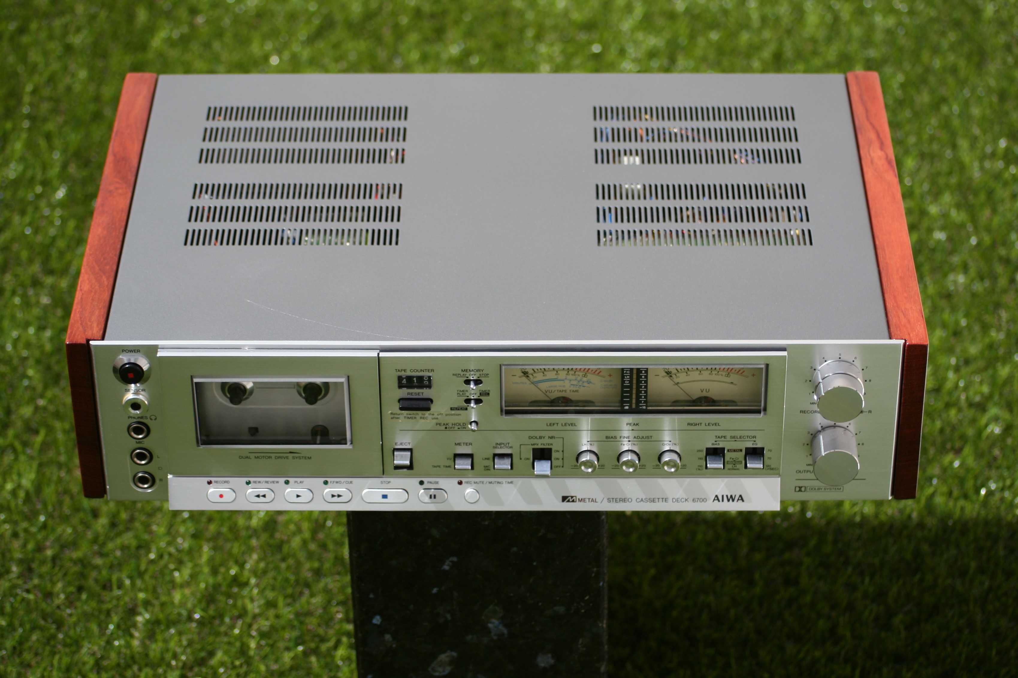 AIWA AD 6700 Tape Deck