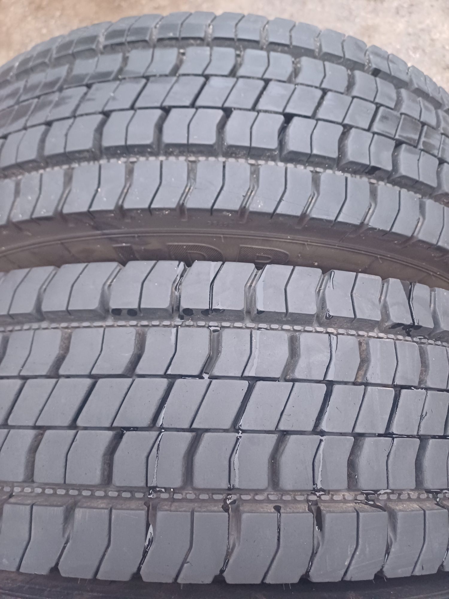 Opony ciężarowe całoroczne Continental LDR1 215 75 R17,5 napęd