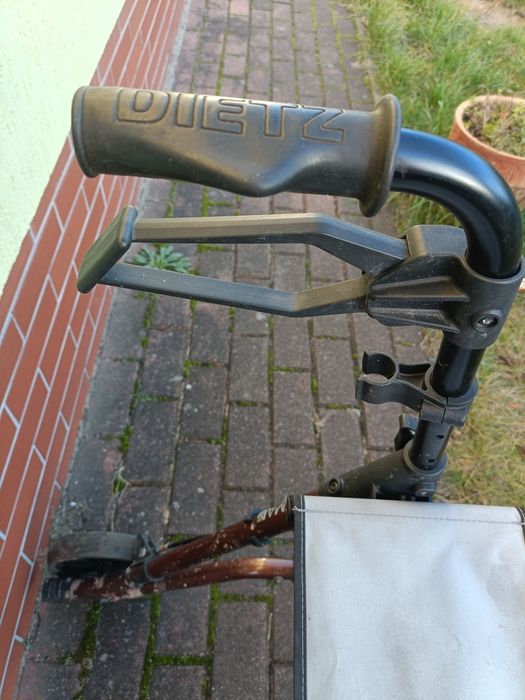 Sprzedam balkonik aluminiowy