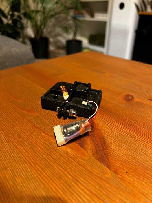 GoPro 9 naked NameLessRC + ekran + kabel zasilający (FPV)