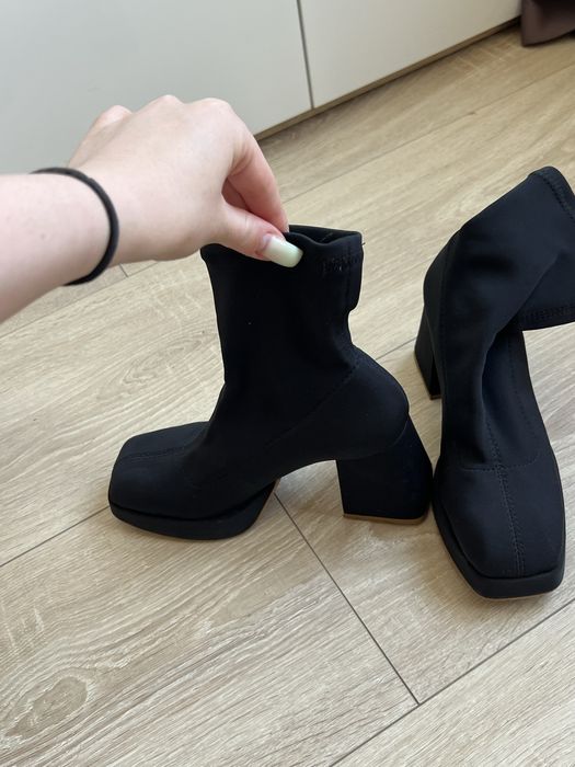 KACHOROVSKA ботільйони CHRISTINA чорні стрейчиві