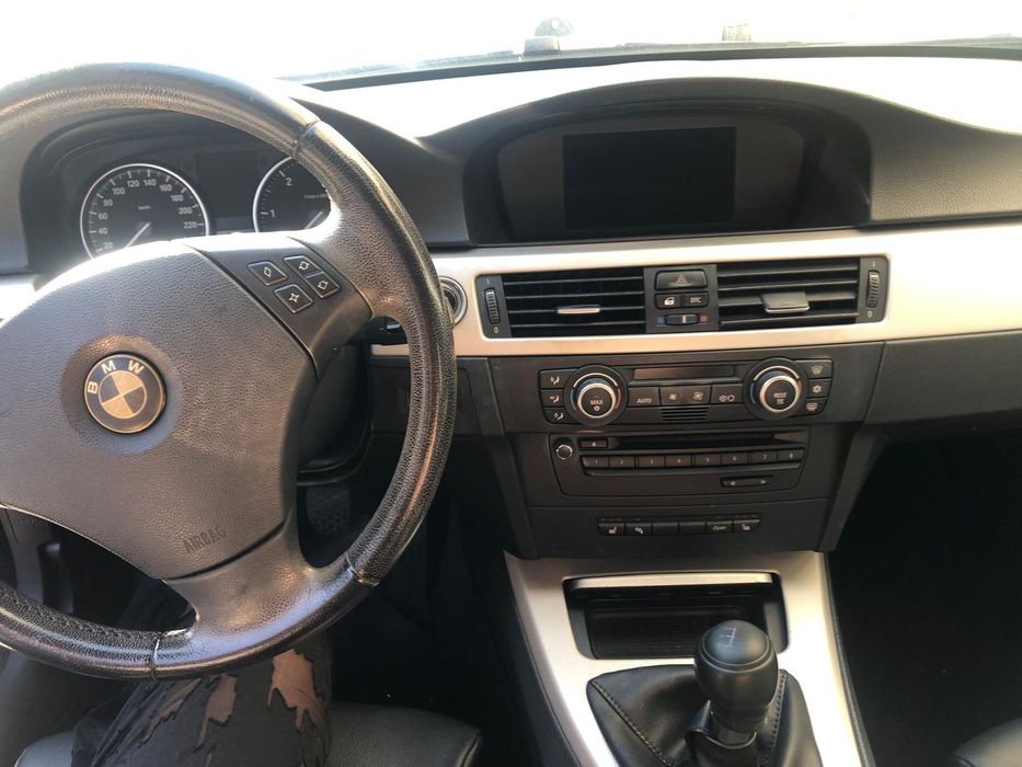 Bmw série 3 turing (E91) 320D, 174cv