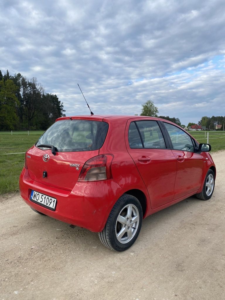 Toyota yaris 1.4 d4d automat