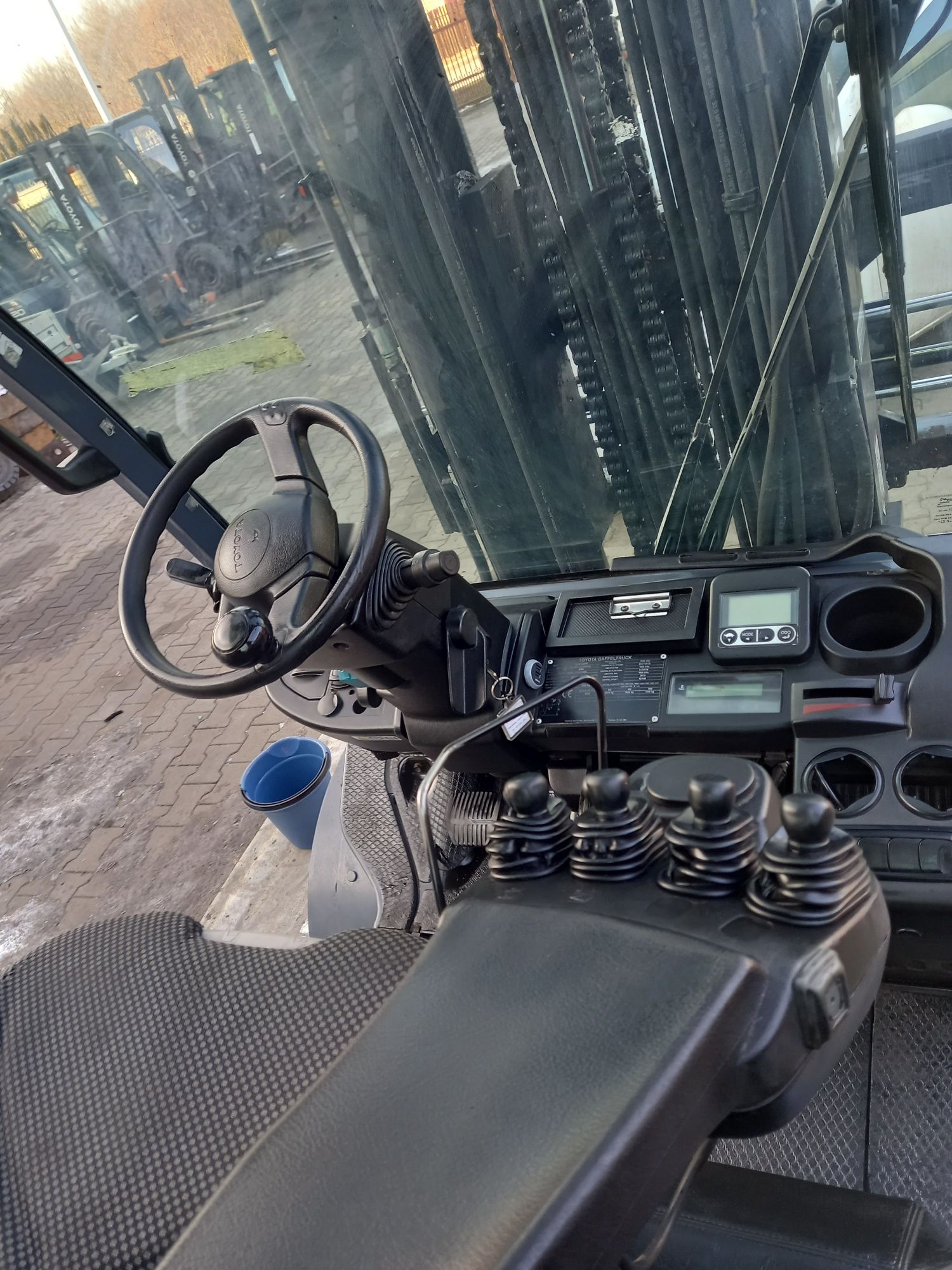 Pranie kanap, foteli, materacy, krzeseł, autodetaling 24/7