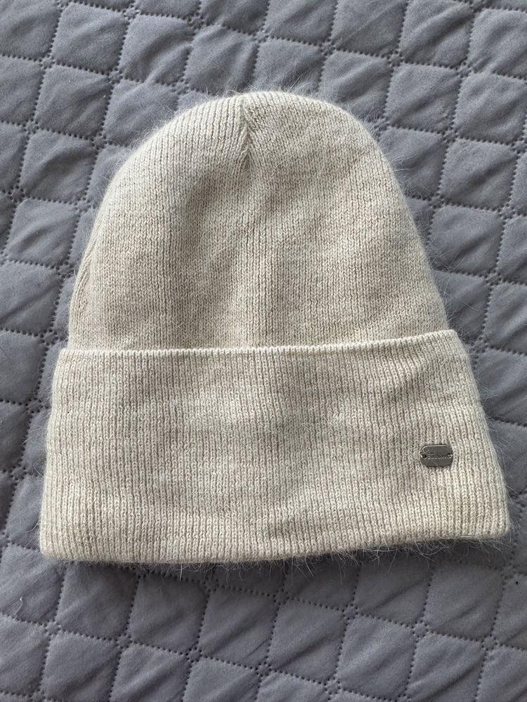 Зимова шапка, жіноча шапка, шапка бінні