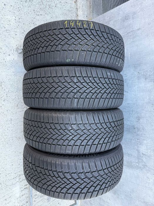 Резина зима 90% протектор Bridgestone 235/55 R19 Blizzak LM005 AO