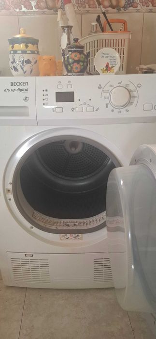 Maquina de secar Becken usada