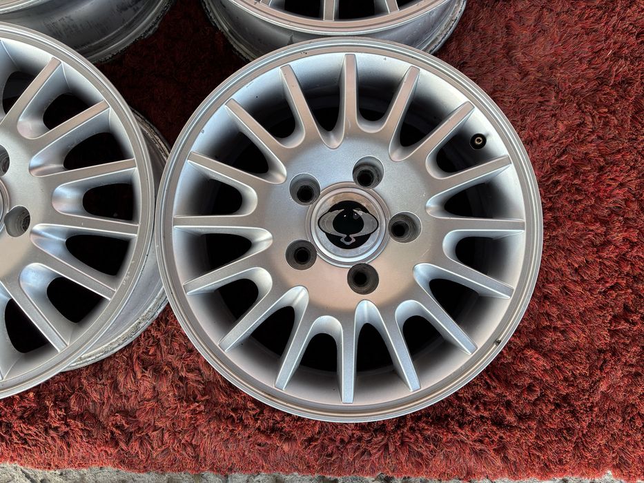 Ssang Yong Acyon Fiat Citroen Peugeot Mercedes Sprinter Lt R16 5x130