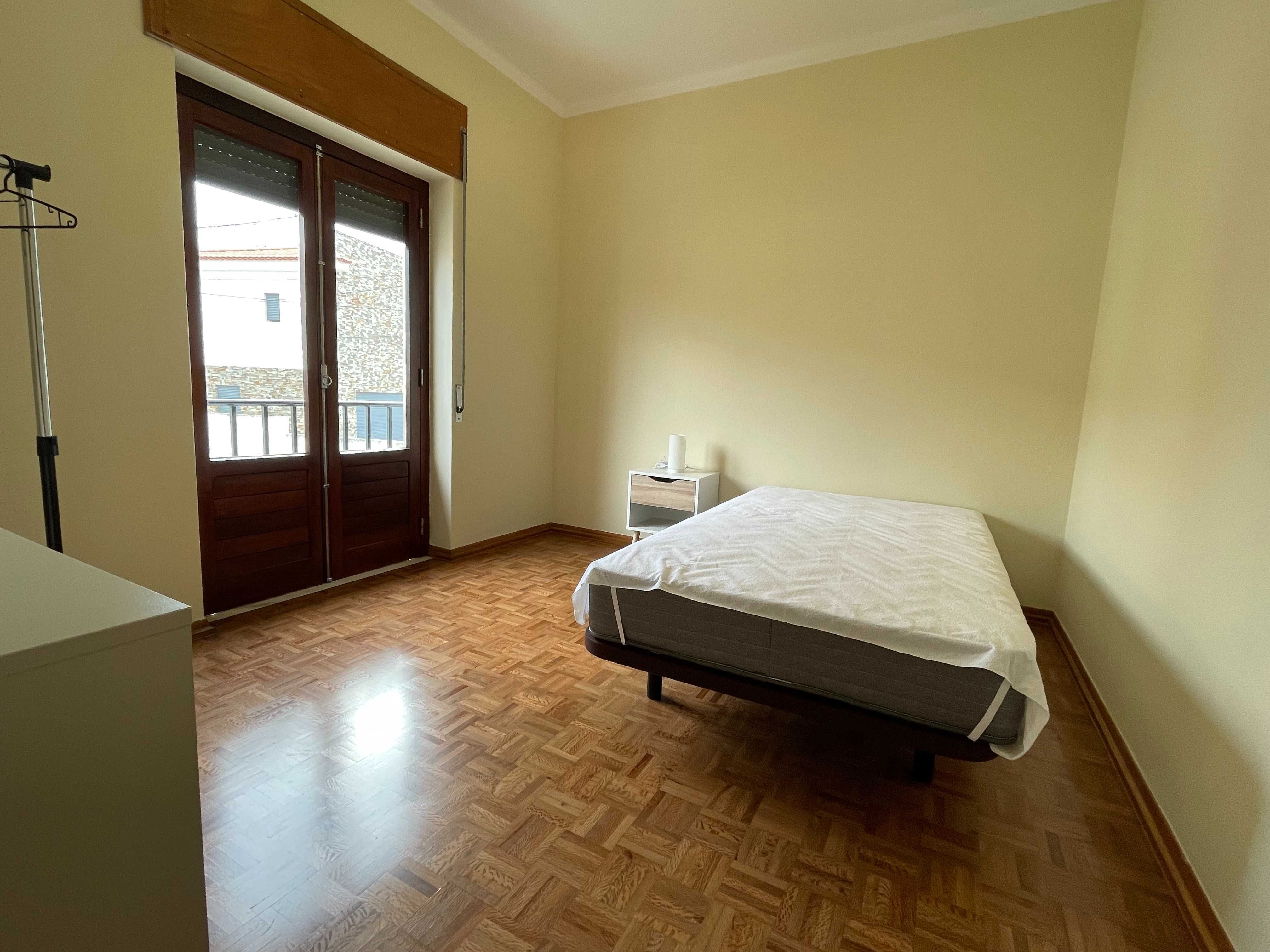 Arrenda-se Casa para Feira Golegã