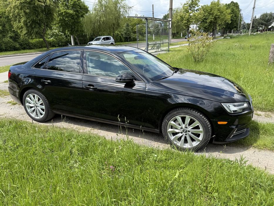 Продаж власного авто audi a4 b9 2016року.Торг присутній