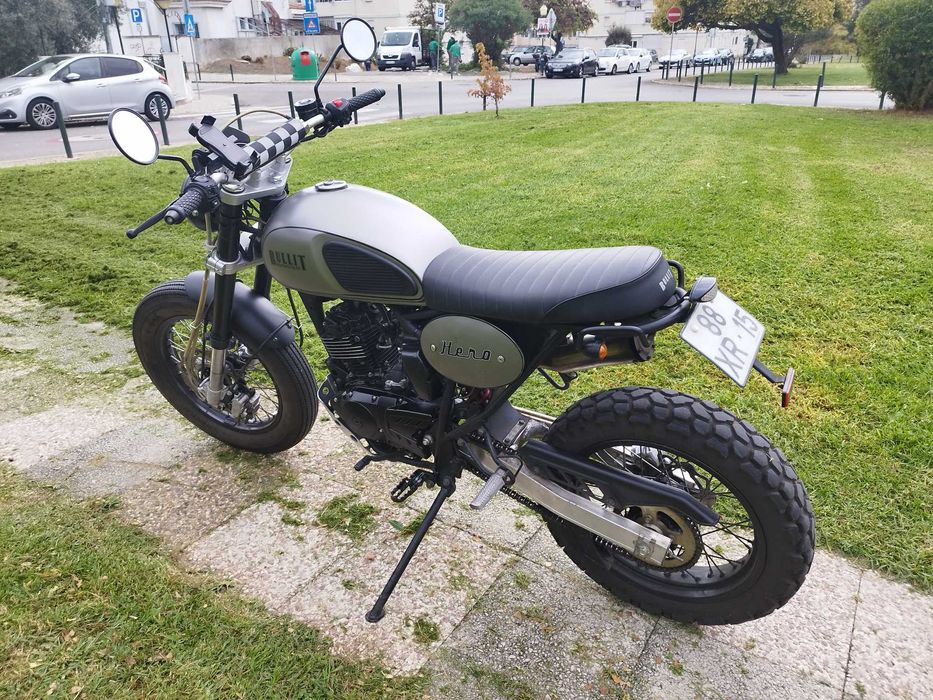 Bullit hero 125 em excelente estado