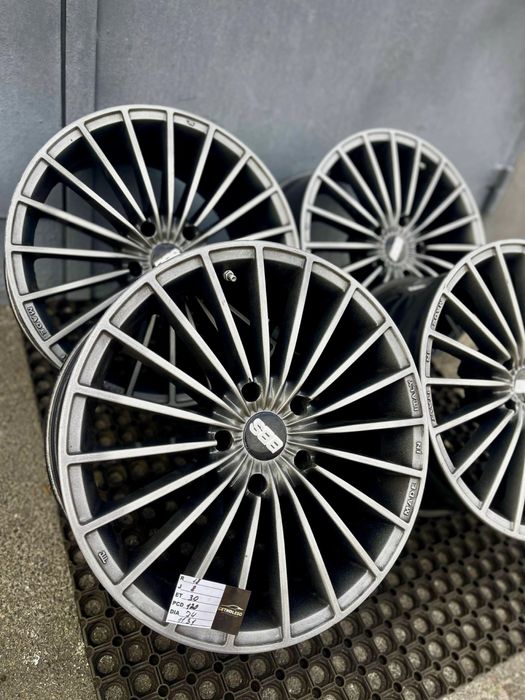 Диски 5/120 r18 BMW
