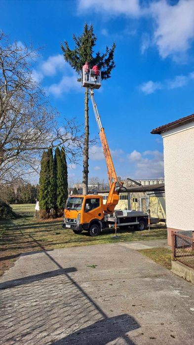 Wynajem, Podnośnik koszowy, zwyżka 22-30m, montaż ozdób świątecznych