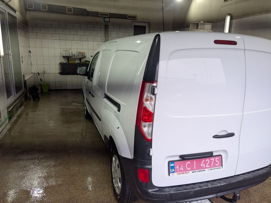 renault kangoo ze 33kw. 17 рік