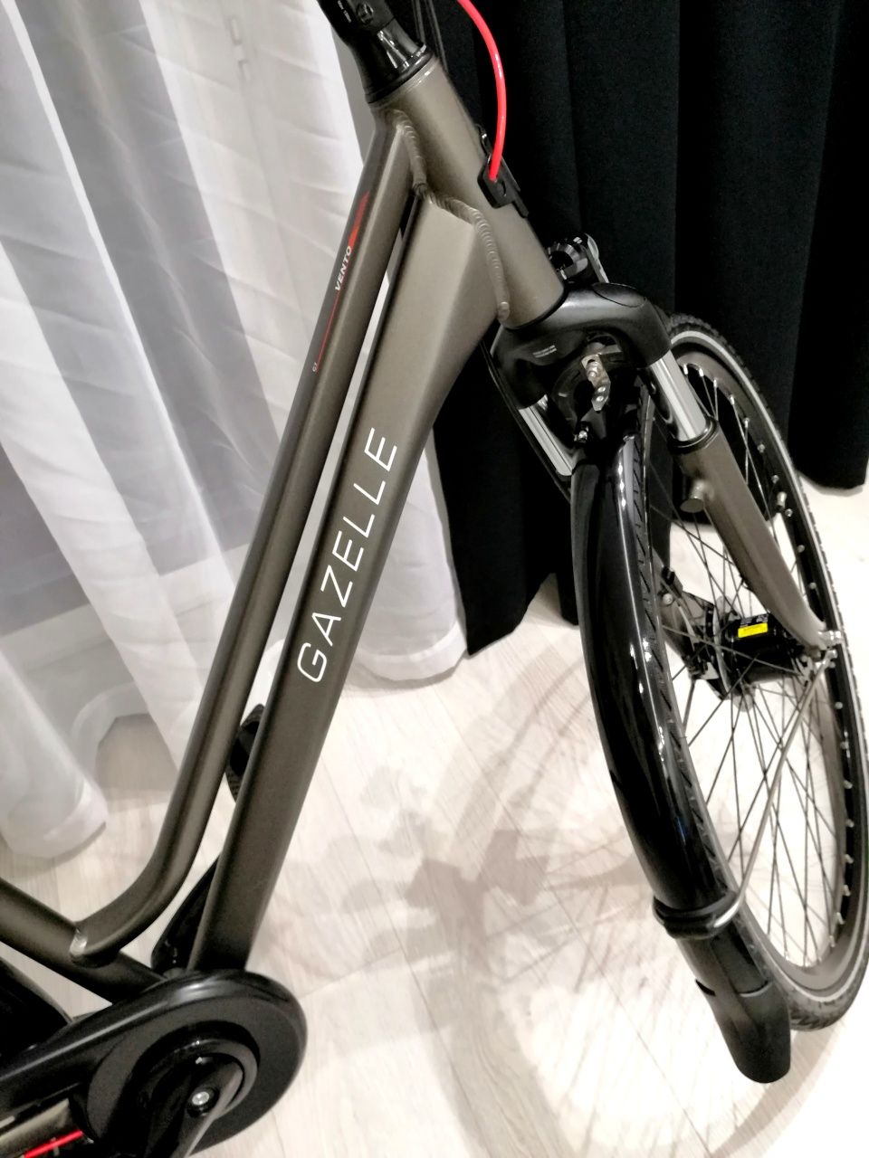 Gazelle Vento C7   2023 Rok