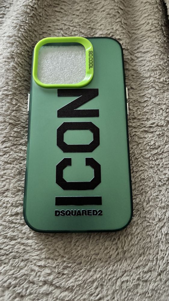 Etui Case Dsquared2 ICON iphone 15 pro. Nowe.