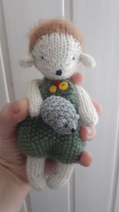 Вязаная игрушка, ёжик