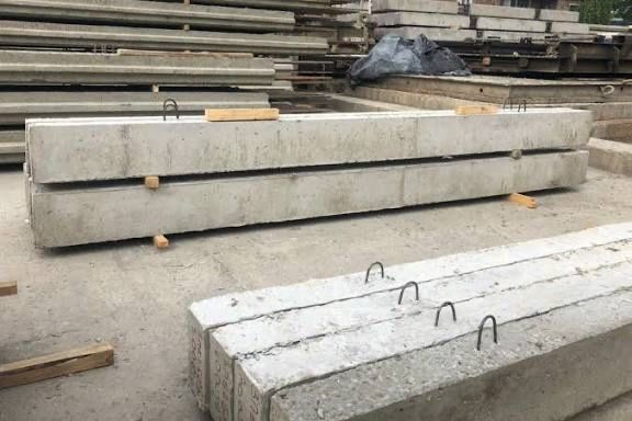 Залізобетонні вироби (плити перекриття, бетонні блоки, перемички)