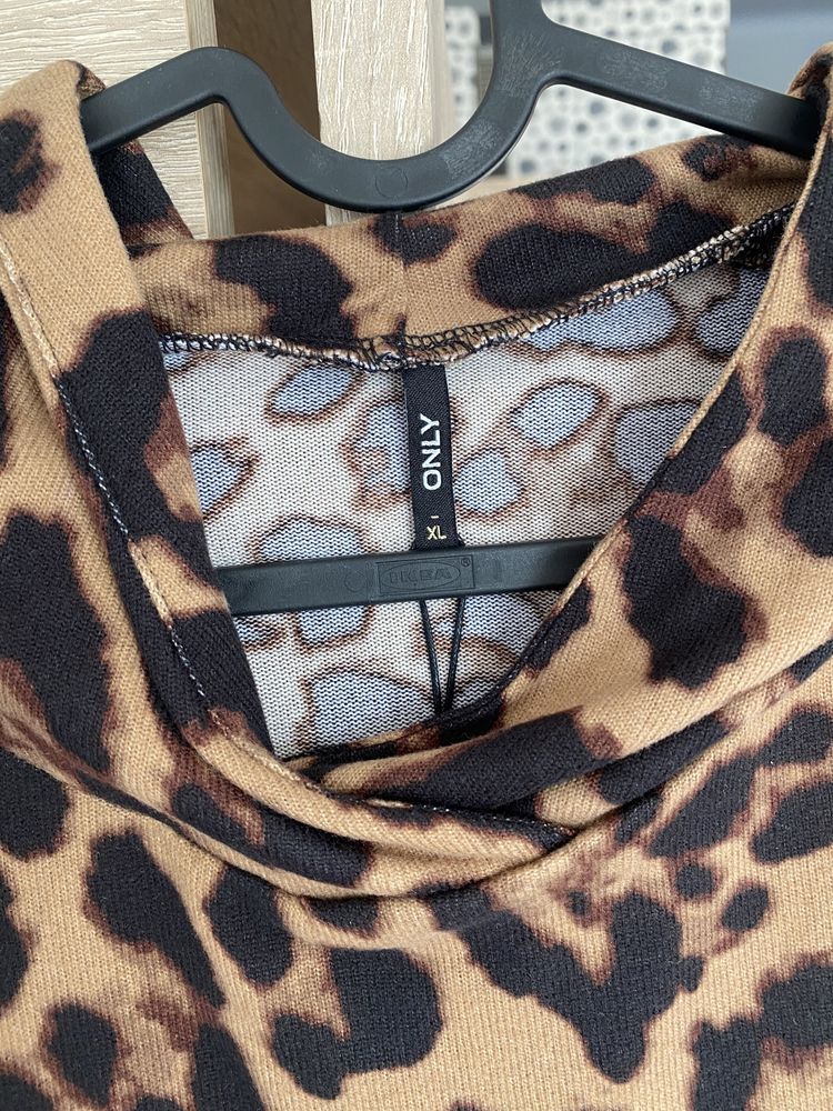 cienka nowa bluza bluzka sweterek ONLY z kapturem brązowa w panterkę