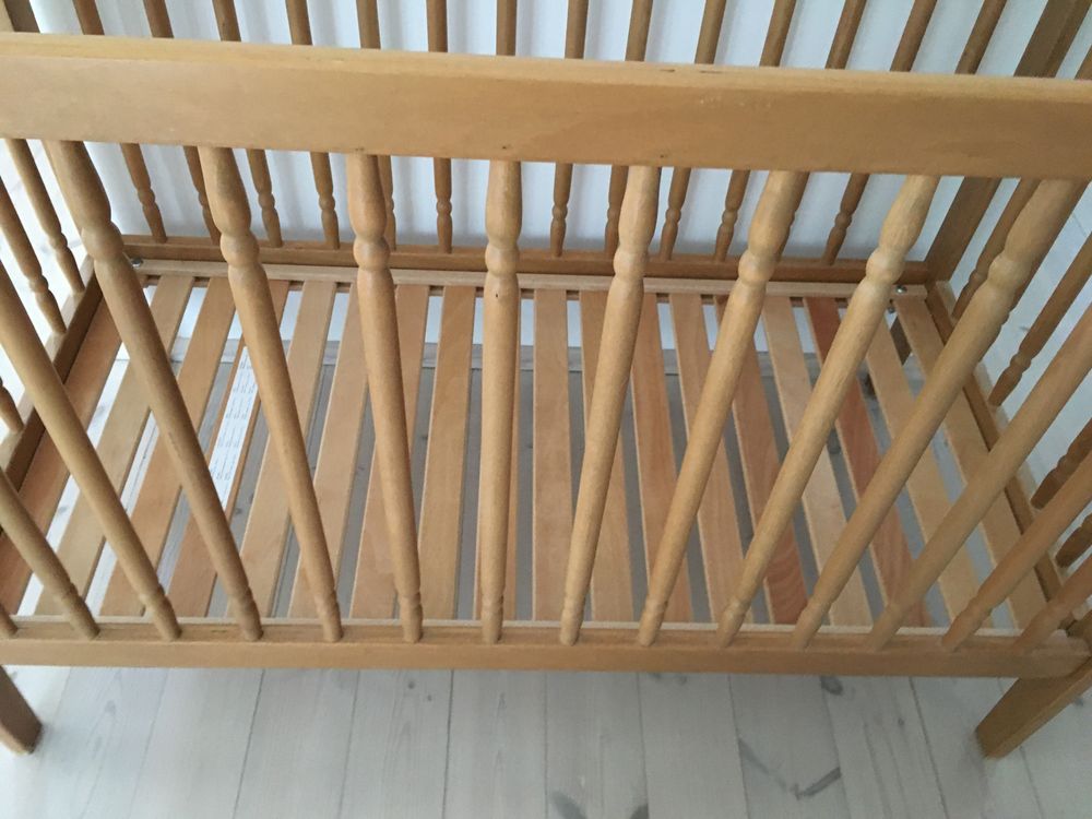 Ikea łóżeczko drewniane