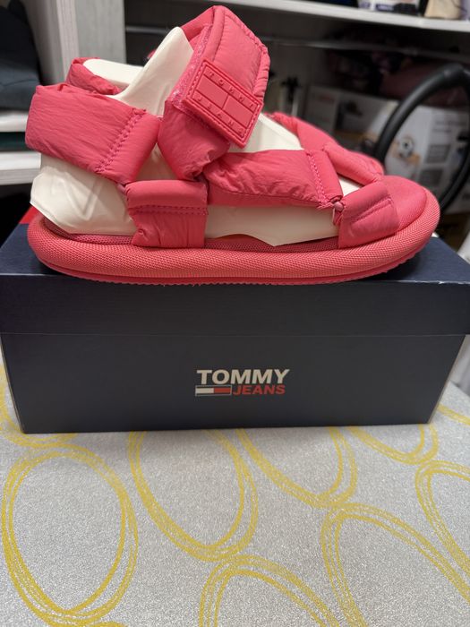 Сандалі Tommy Hilfiger