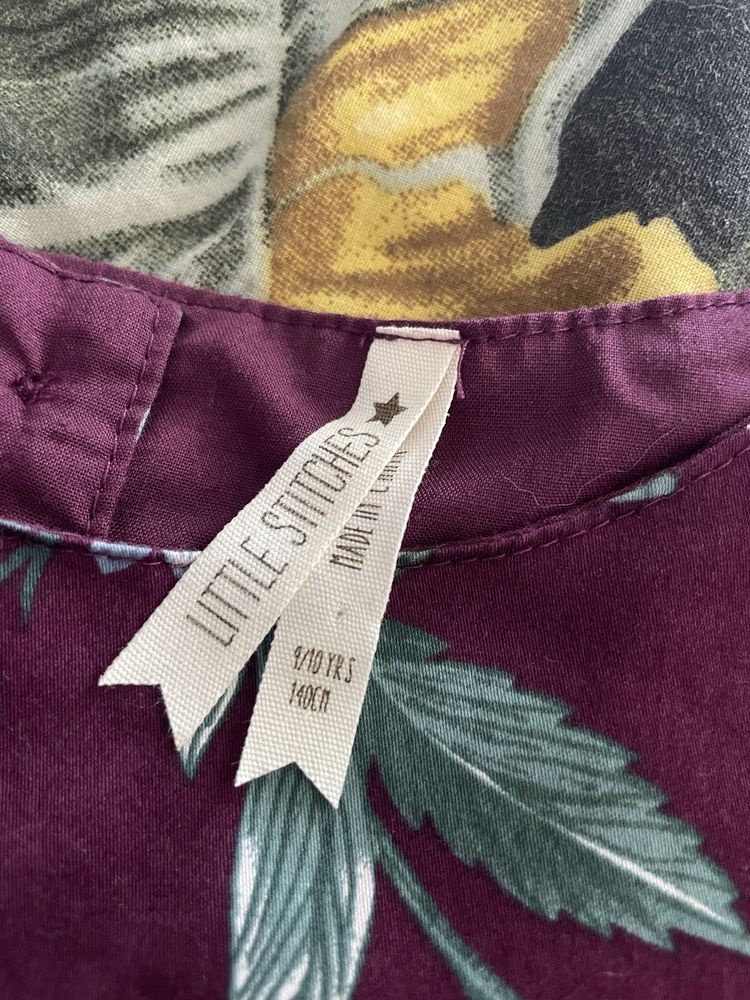 Sukienka Little Stitches w kwiaty, r. 140 (9/10 lat)