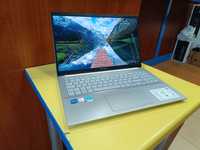 J.NOWY Asus Vivobook K3500P / i5-11300H / 16GB / 1 TB / Iris Xe / OLED