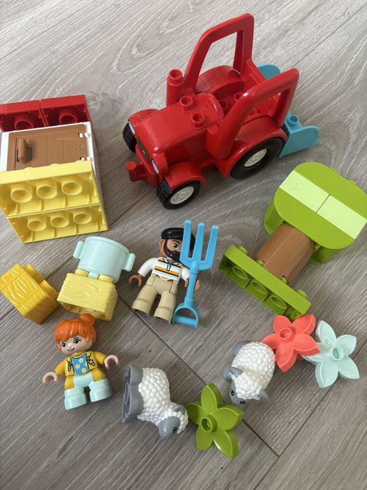 Lego Duplo traktor i zwierzeta gospodarskie
