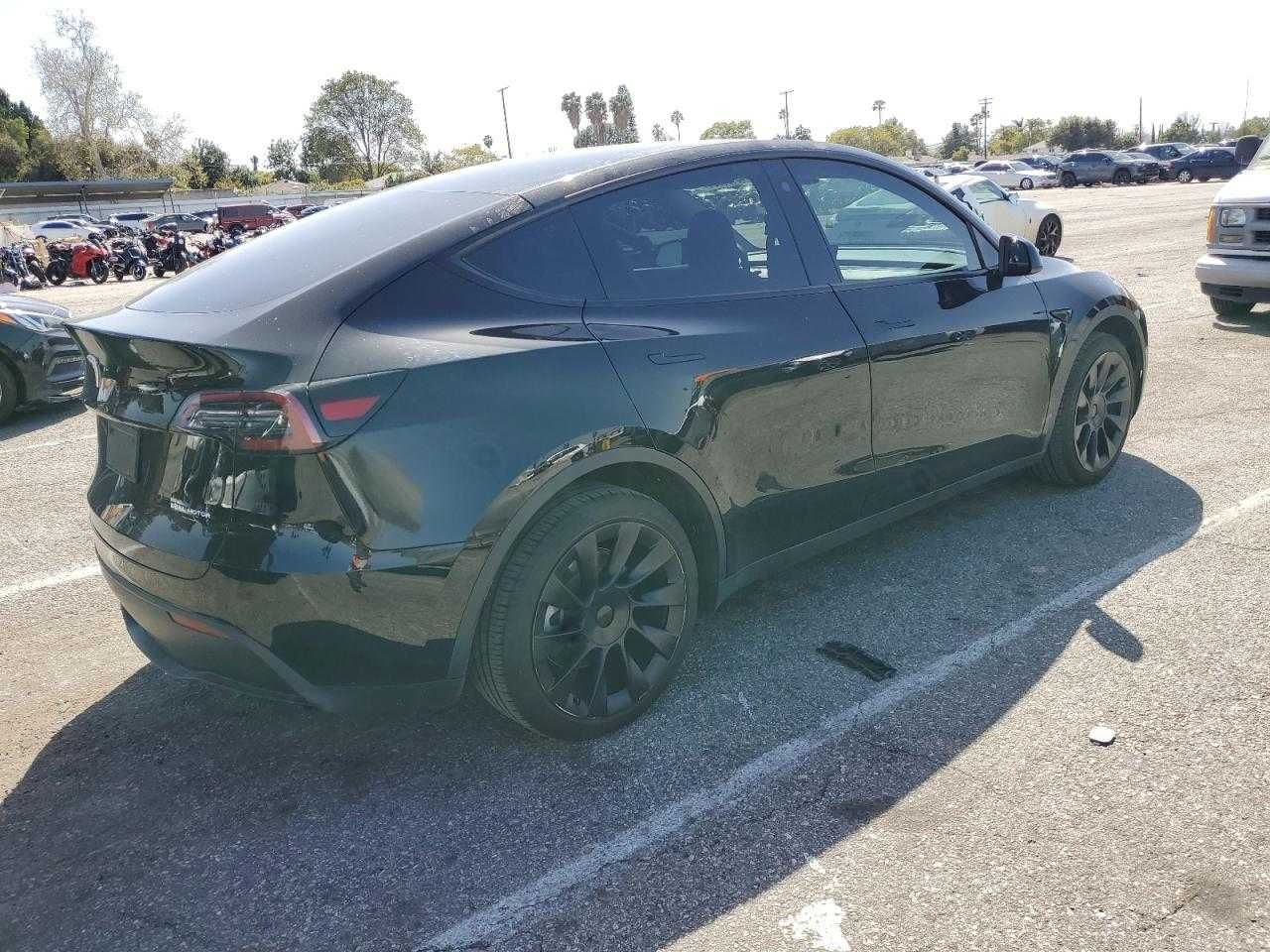 Tesla Model Y 2022