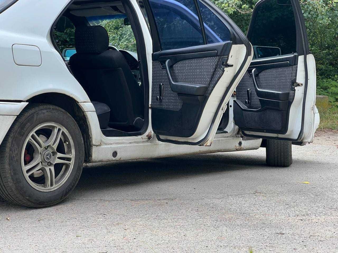 Mercedes-Benz C180 | 1993р. | Обмін | ГБО 4.
