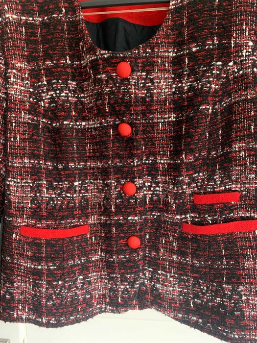 Casaco Tweed Mac Scott, 46, preto vermelho, cintado, botões vermelhos