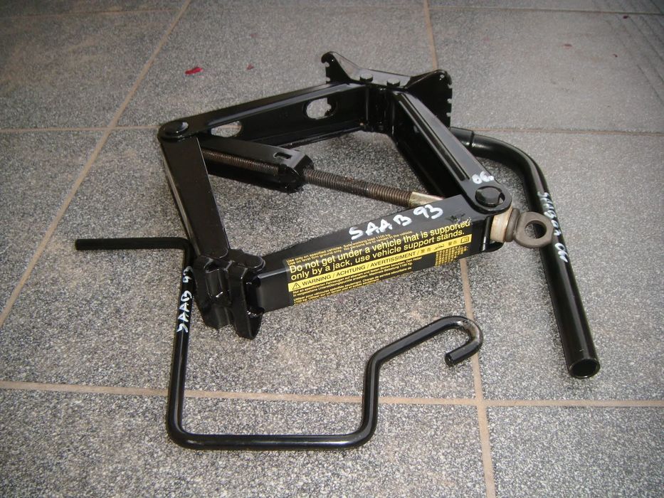 saab 93 06r lewarek podnoszenia auta z kluczem