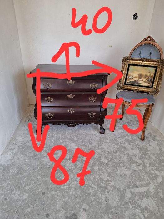 Komoda brzuchatka na lwich nogach