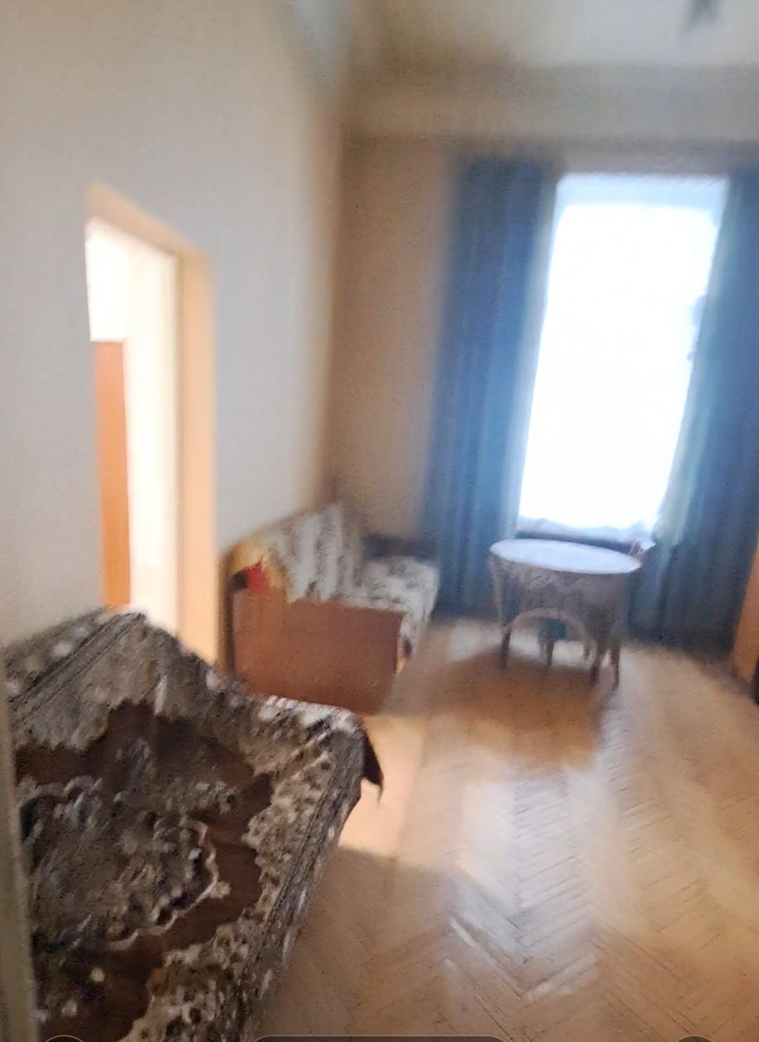 Продам 3х кв.центр,кос.рем.80м.кв.