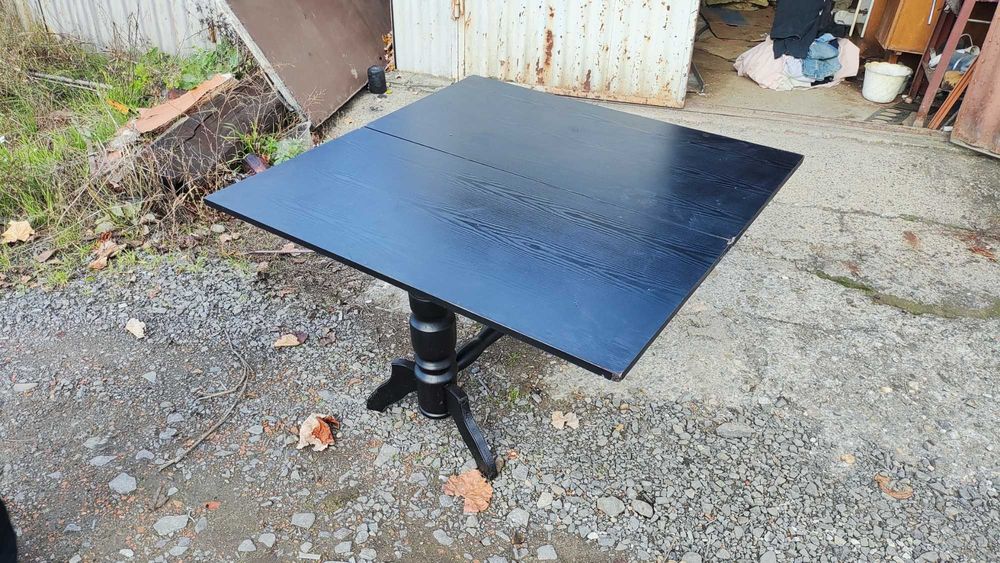 Стіл в вітальню, журнальний з регулюванням