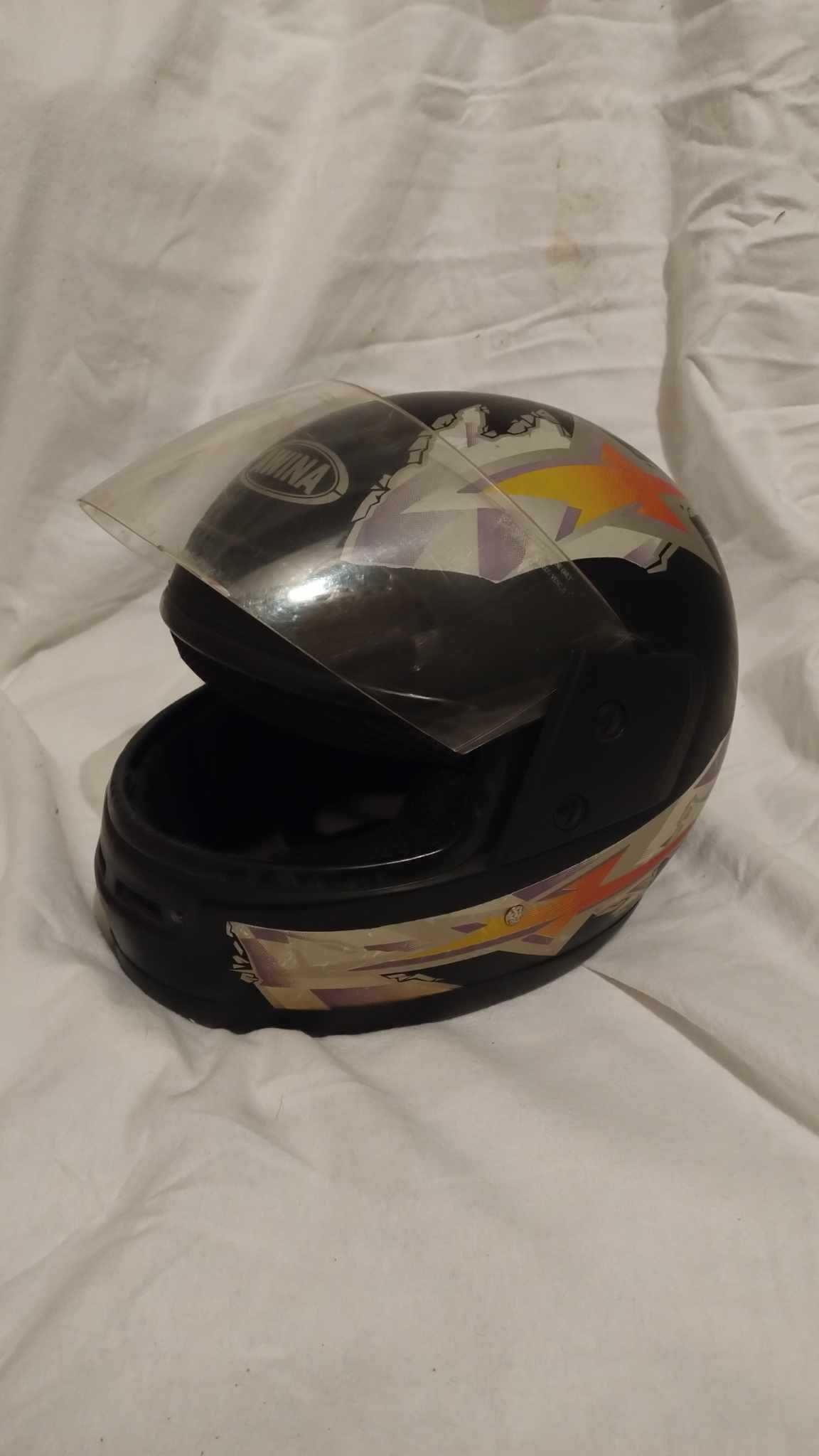 Kask motocyklowy ze szczęką. Roz. XL