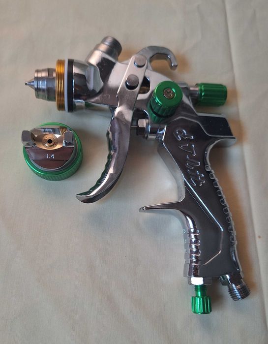 Пистолет покрасочный Краскопульт 1.4+1.7+2.0+2.5 В комплекте