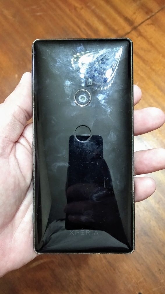 Smartphone Sony Xperia XZ2.