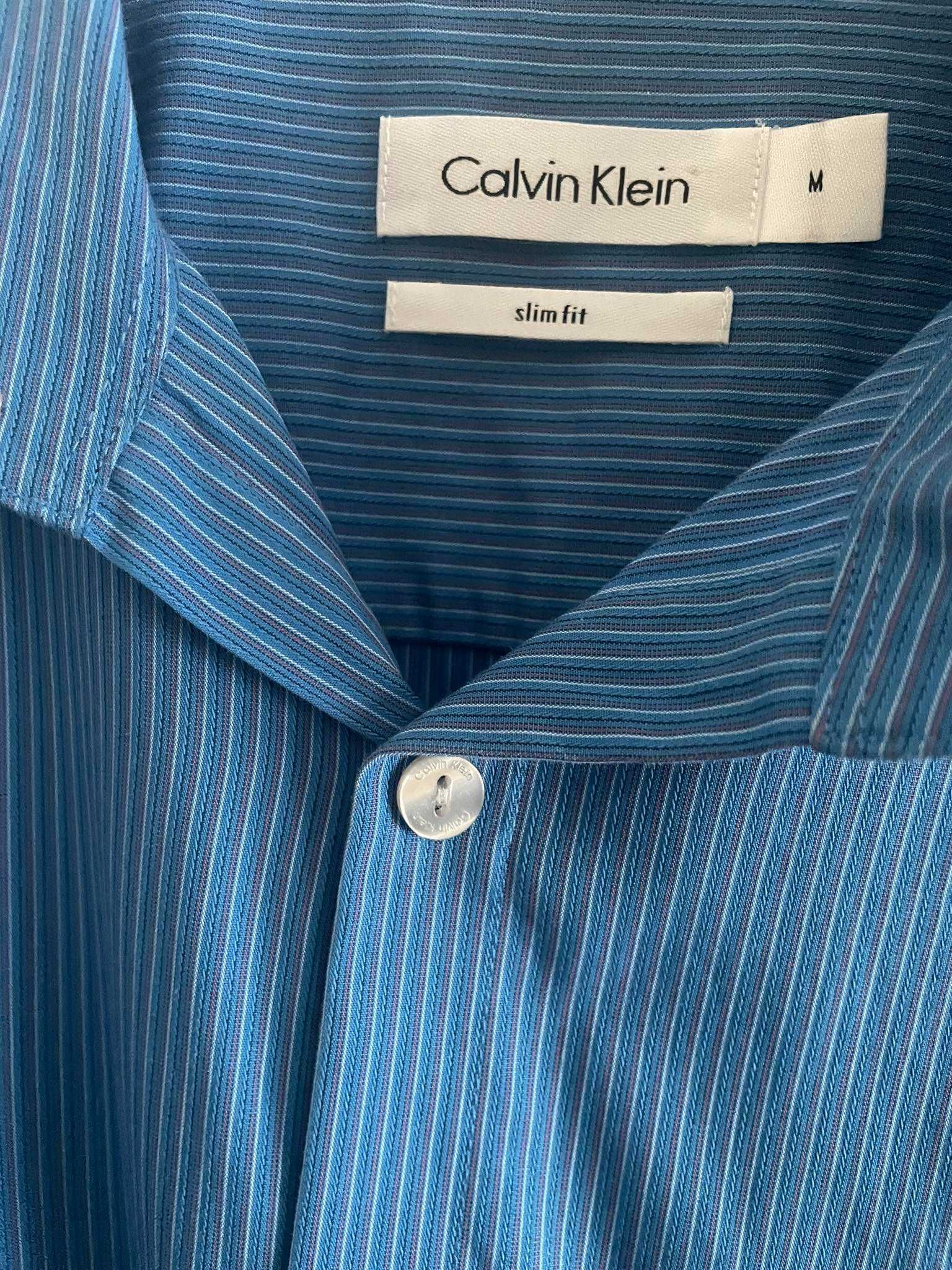 Camisa Calvin Klein - Tamanho M (Homem)