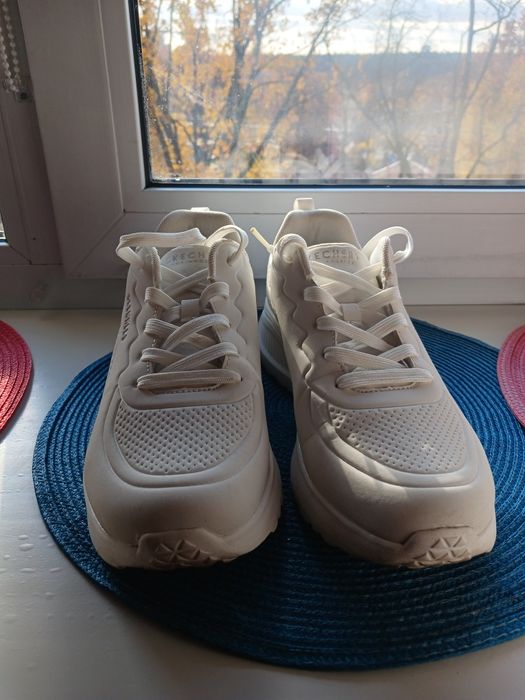 Біленькі красовочкі .