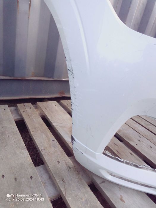 Zderzak volvo xc60 II R-design od 17r stan bdb,wysylka